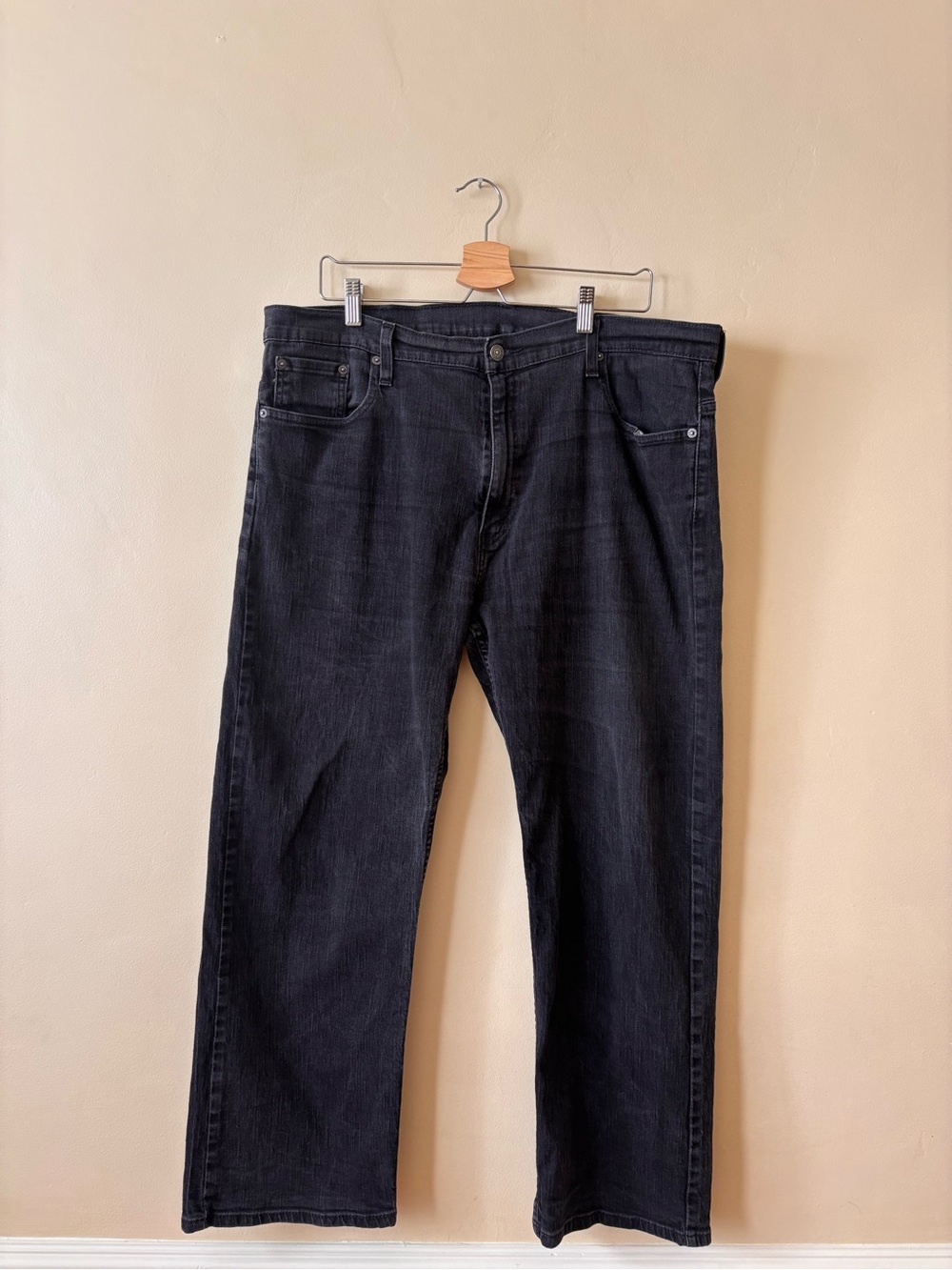 Levi's Men's Straight Black Jeans 569 Style Size W40 x L30 Classic